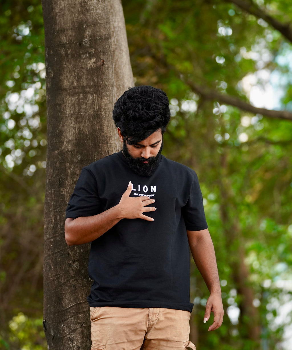 Lion Drop Shoulder T-shirt
