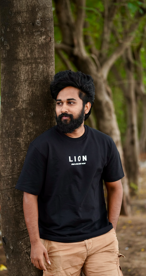 Lion Drop Shoulder T-shirt